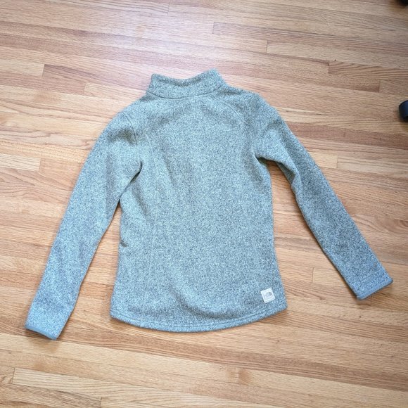 The North Face Fitted Green Fleece Pullover - Picture 2 of 10